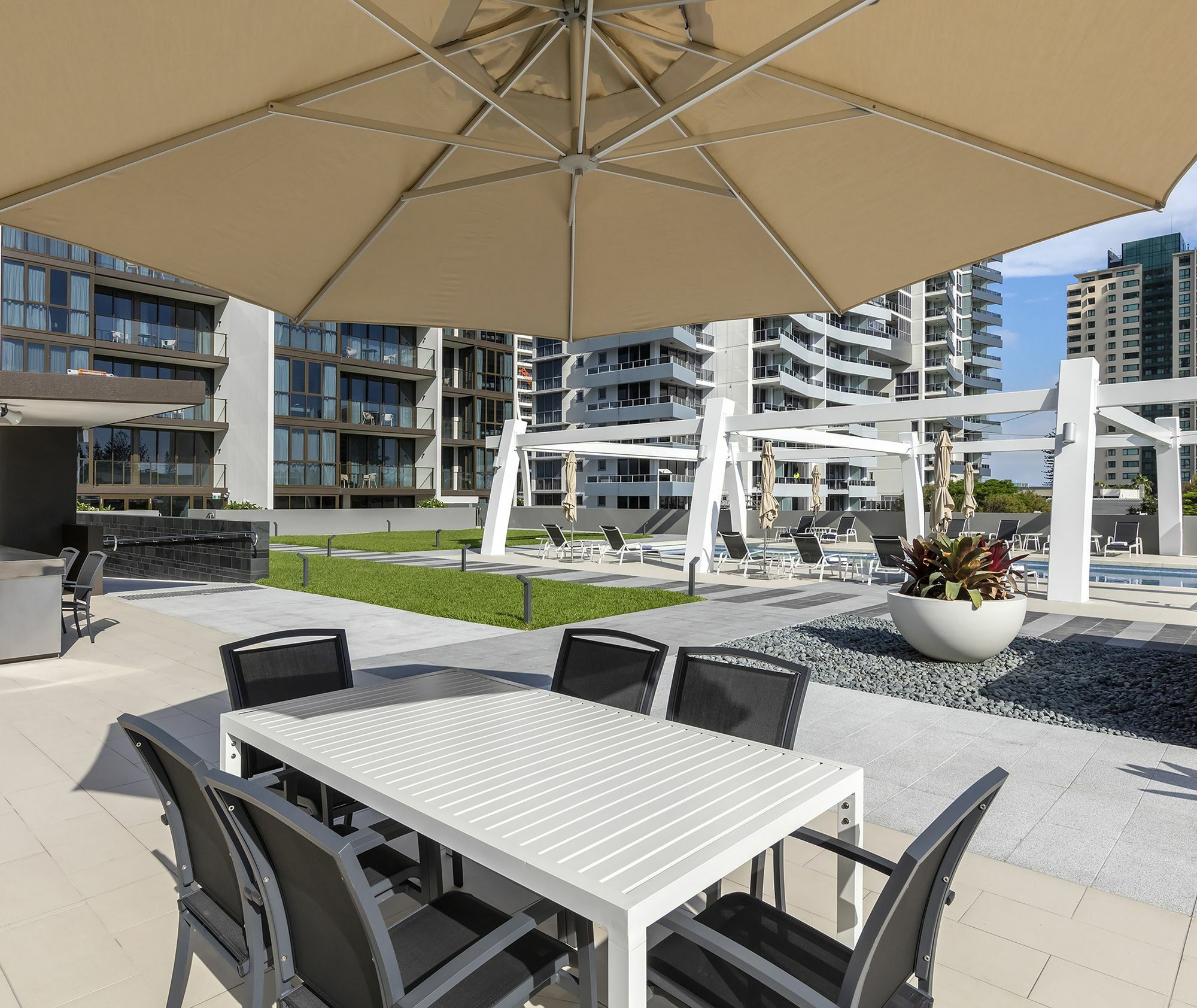 Avani Broadbeach Residences Голд-Кост Экстерьер фото